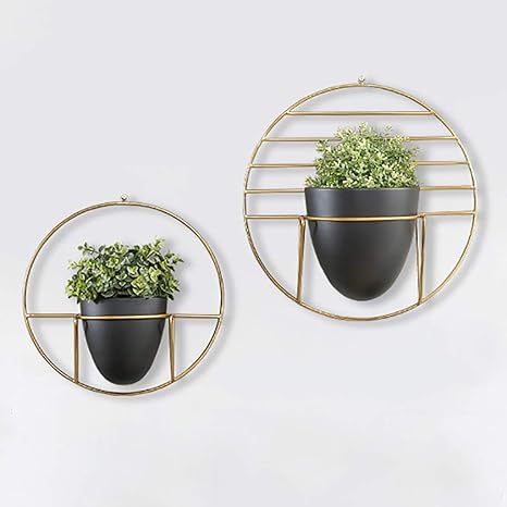 Amazon Co Jp フラワースタンド 壁掛けプランター 多肉植物 空気植物 ミニサボテン フェイク植物 用のプランター花瓶を吊るす2パック 装飾的な幾何学的な吊りプランター 屋内および屋外プランター Color Gold ホーム キッチン