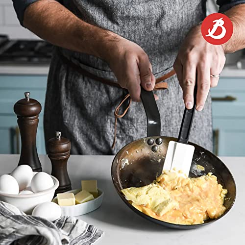 De Buyer MINERAL B Carbon Steel Omelette Pan 9.5” Naturally