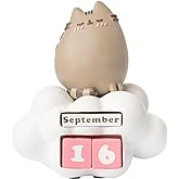 Official Pusheen Calendar | Pusheen Merchandising | Pusheen Gifts | Pusheen Figure | Kawaii Stuff | Pusheen Plush