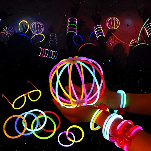 200 PCS Glow Stick Bracelets Glow in the Dark Sticks with Connectors Perfect for Birthday Parties, Party Favors, Camping Trips, July 4th, Christmas