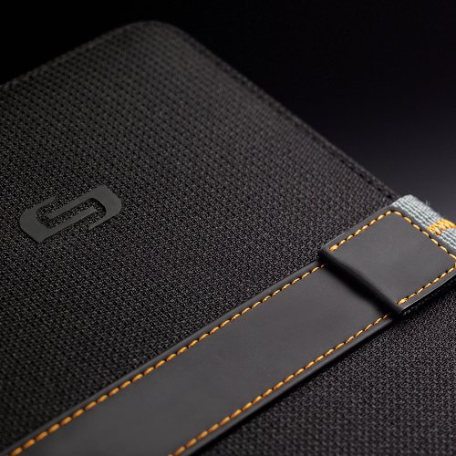 Solo Metro Universal Tablet Case, fits tablets 5.5" up to 8.5", Black, UBN220-4