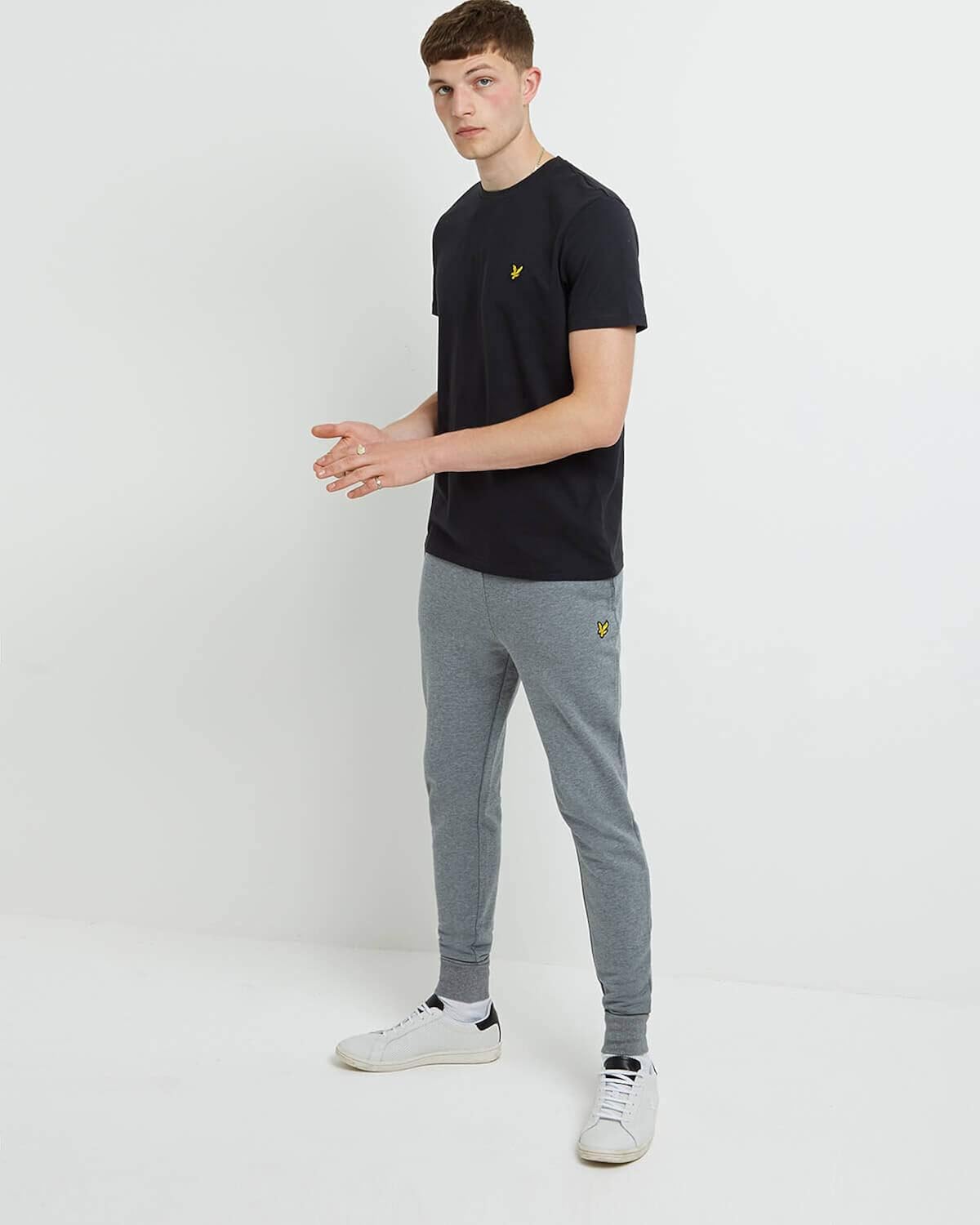 lyle and scott skinny joggers