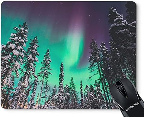 NUOCHUANG Beautiful Picture of Massive Multicolored GreenVibrant Also Know as Northern Lights in the Night Sky Over Winter Lapland landscape Mouse Pads Design Non-Slip Rubber Computer Mouse Pad