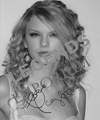 TAYLOR SWIFT Autographed Photo Copy