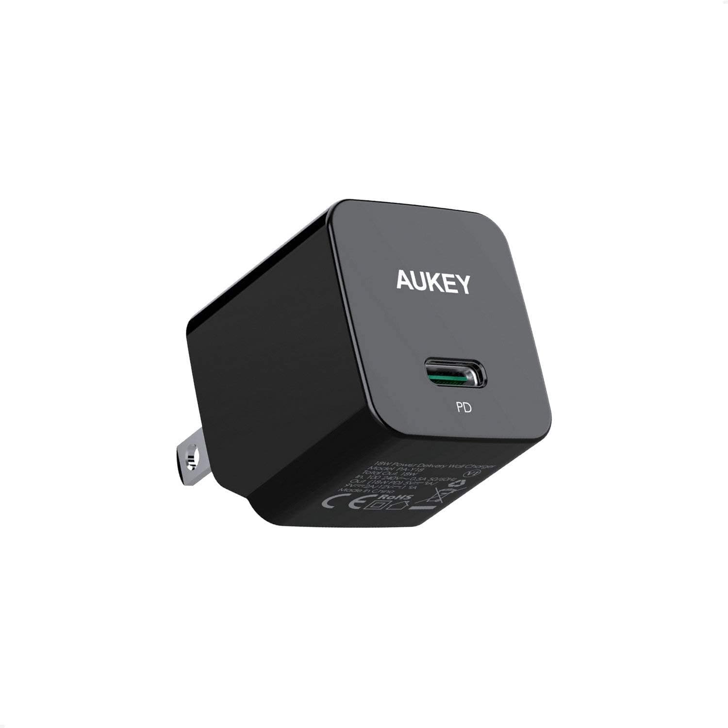 AUKEY ACアダプター 折畳式プラグ USB急速充電器 充電器 18W USB-C Power Delivery対応 iPhone 12/12Pro/12 Pro Max/Mini/iPhone 11/11 Pro/11 Pro Max/iPhone Xs Max/iPhone Xs/iPhone XR/iPhoneX/8/8 Plus等対応（ブラック）PA-Y18