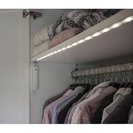 Kamaca WARM White - LED - LICHTBAND SCHRANKLICHT mit Bewegungsensor - Schrankbeleuchtung mit 30 LED und mit 3000 K schön hell