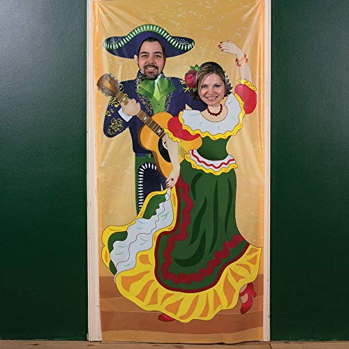 Fun Express Fiesta Couple Photo Door Banner - //coolthings.us