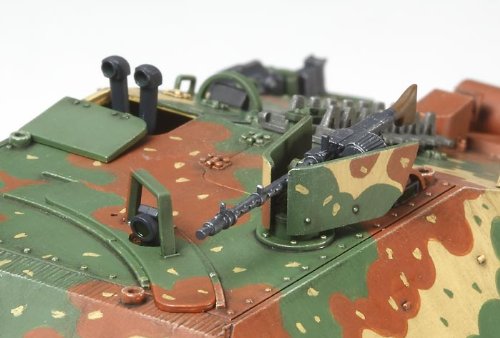 Tamiya 1/35 German TD Hetzer Mid Production