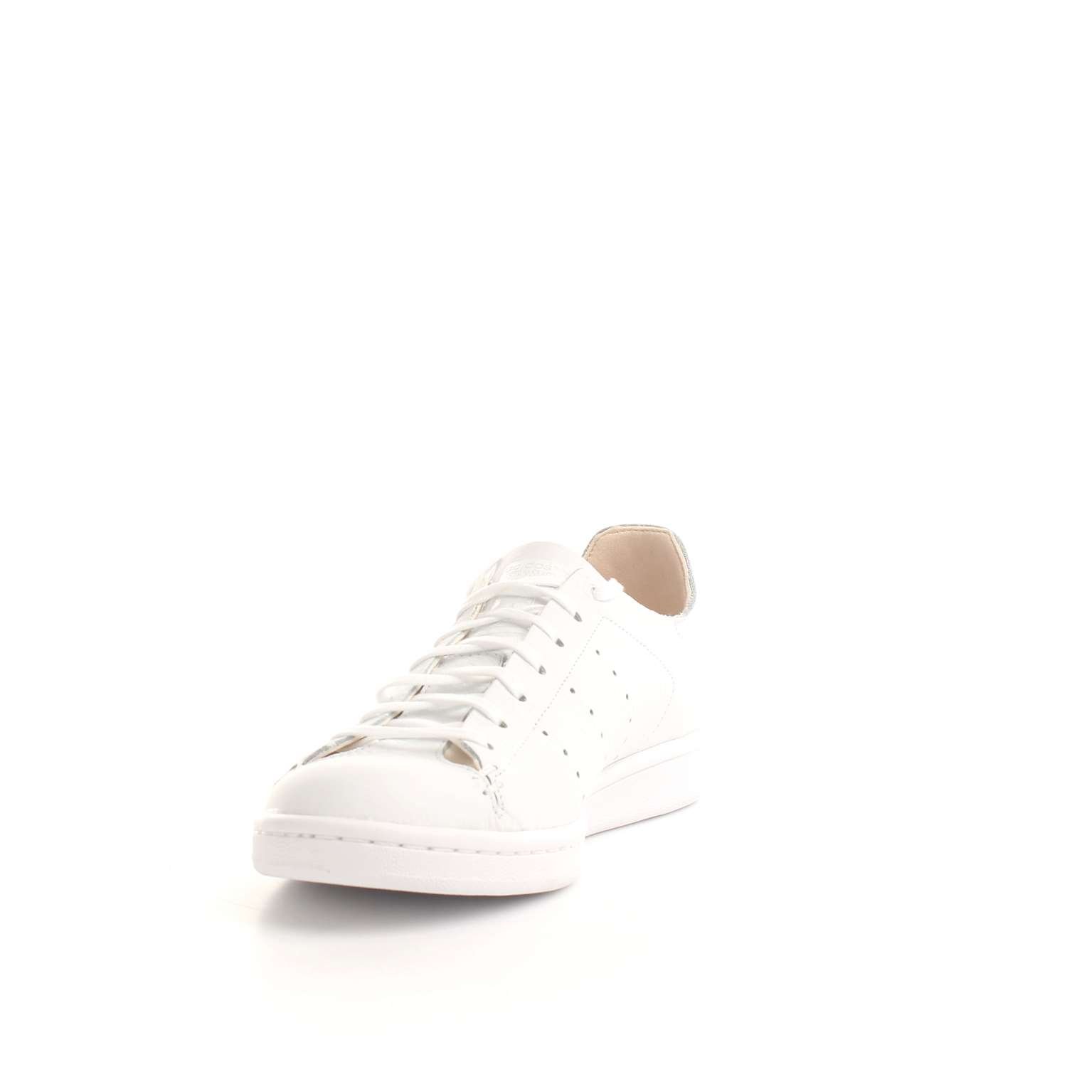cq3031 adidas