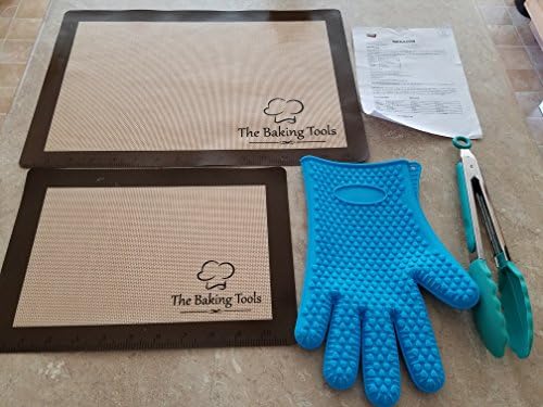 BAKING SET 4 IN 1 (2 NON STICK BAKING MAT, HEAT RESISTANT GLOVE, GRILL/BBQ TONG)