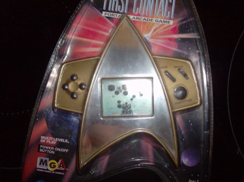 Star Trek First Contact Enterprise vs Borg Hand Held Electronic Game