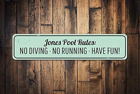 Zor345damilla Pool Rules Cartello Personalizzato Con Nome Della Famiglia Scritta In Lingua Inglese No Diving No Running Have Fun Lingua Italiana Non Garantita Amazon It Casa E Cucina