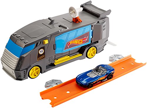 hot wheels jet fueler