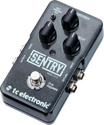 TC Electronic Sentry Noise Gate Pedal Bundle with AC Adapter, 2 Patch Cables, and 6 Dunlop Picks