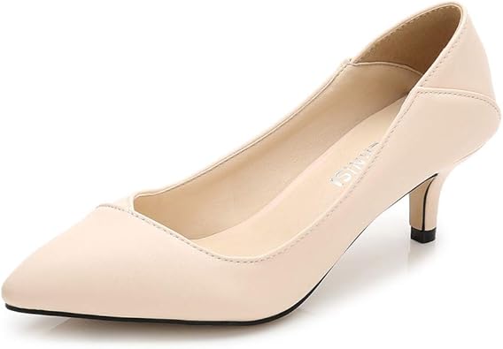classic low heel pumps
