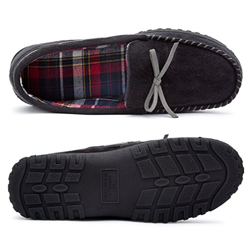 RockDove Men’s Flannel Lined Moccasin Slipper with Memory Foam, Size 9