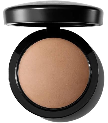 Amazon.com : MAC Mineralize Skinfinish Natural - Light - 10g/0.35