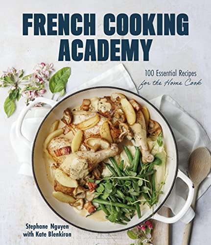 Amazon.com: The Country Cooking of Ireland: 9780811866705: Andrews