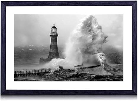 Amazon Co Jp ロッカー桟橋の灯台 イギリス 世界 9403 白黒の絵画 装飾画 壁飾り アートパネル インテリアアート 木製の枠 壁ポスター モダン 現代壁の絵 額縁付きの完成品 横 35 50cm ホーム キッチン