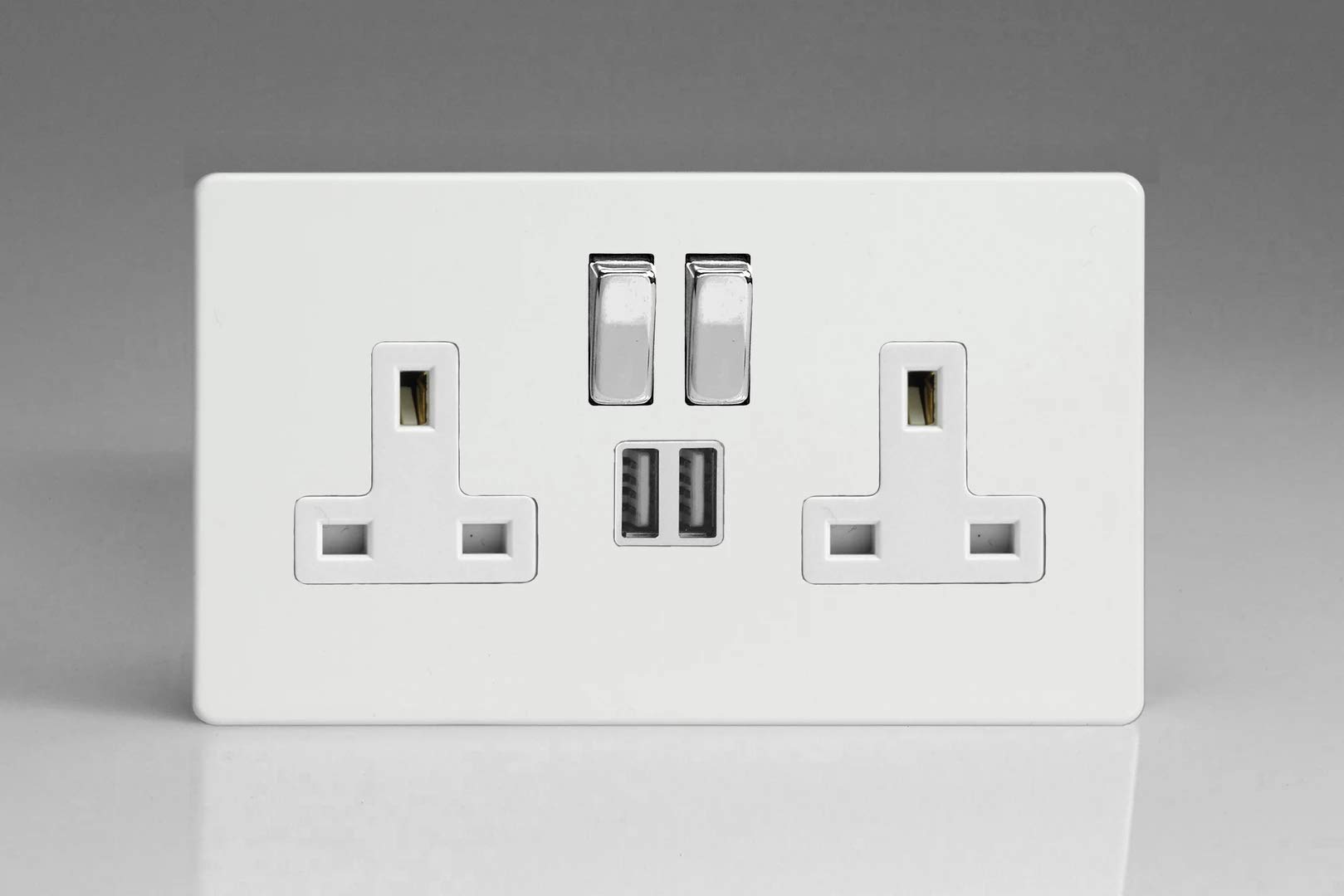 Varilight XDQ5U2SWS 13A Socket 2G With USB, Premium White, 86x147x31mm