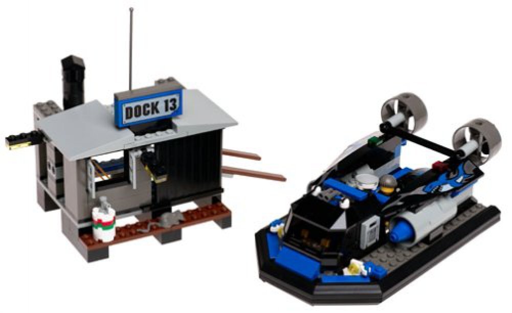 LEGO World City 7045 Hovercraft Hideout