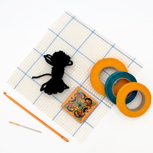 Hook, Loop & Lock Locker Hooking Starter Kit - Seville Trivet