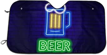 Letrero de cerveza de neón en el parabrisas del parabrisas del auto de