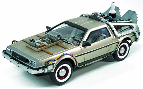 Round 2 Back to The Future 3: Time Machine Model Kit (1:25 Scale)