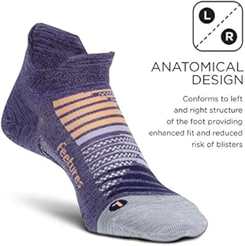 feetures elite ultra light no show tab socks