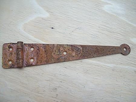 Ironmongery World Rustic Iron Penny End Plain Strap Hinges For