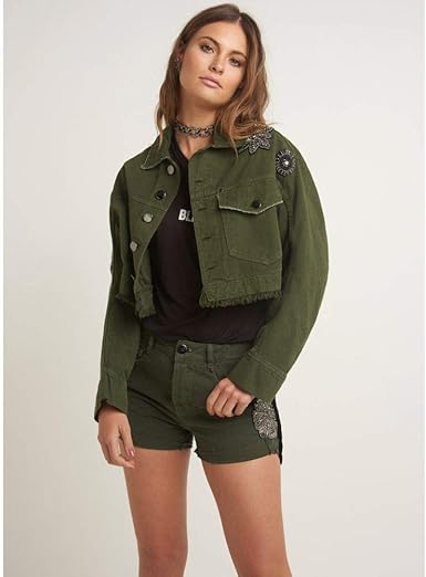 short jeans verde feminino