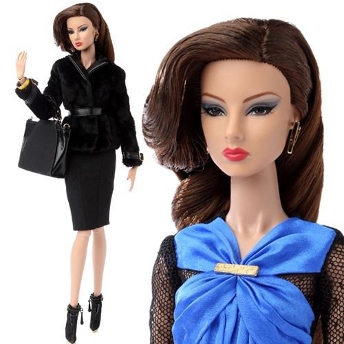 82054 NU.FACE Energetic Presence Giselle D Dressed Integrity Doll RETIRED