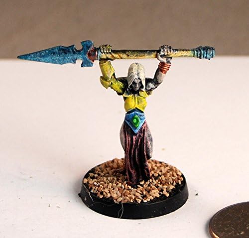 Female Warrior Painted Ral Partha lead miniature (mini) for Dragons D&amp;D or other fantasy 25mm games