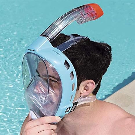 goggles underwater