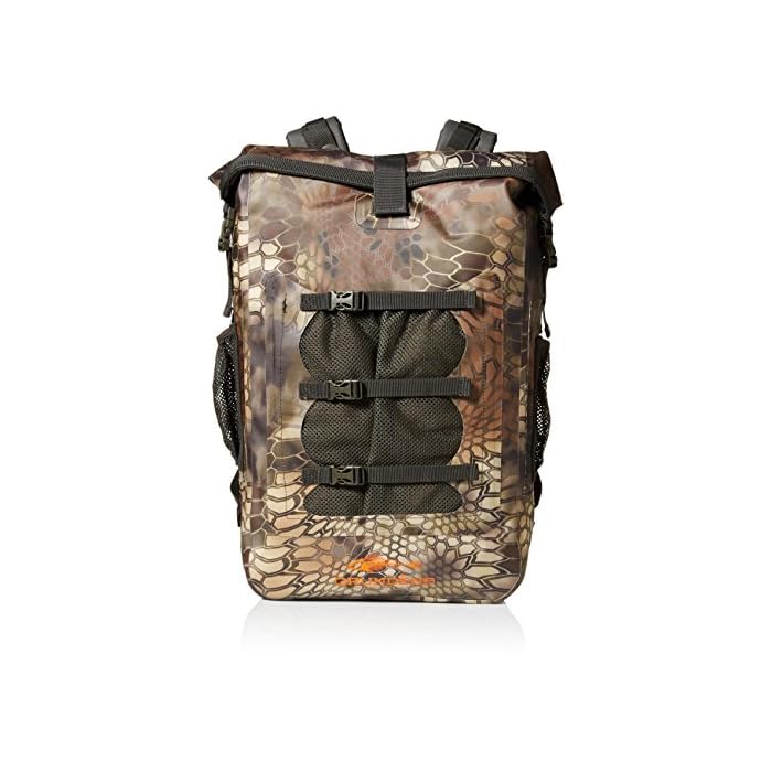 30 Liter Rum Runner Backpack, Camo 