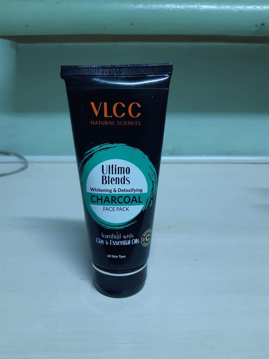 charcoal face wash vlcc