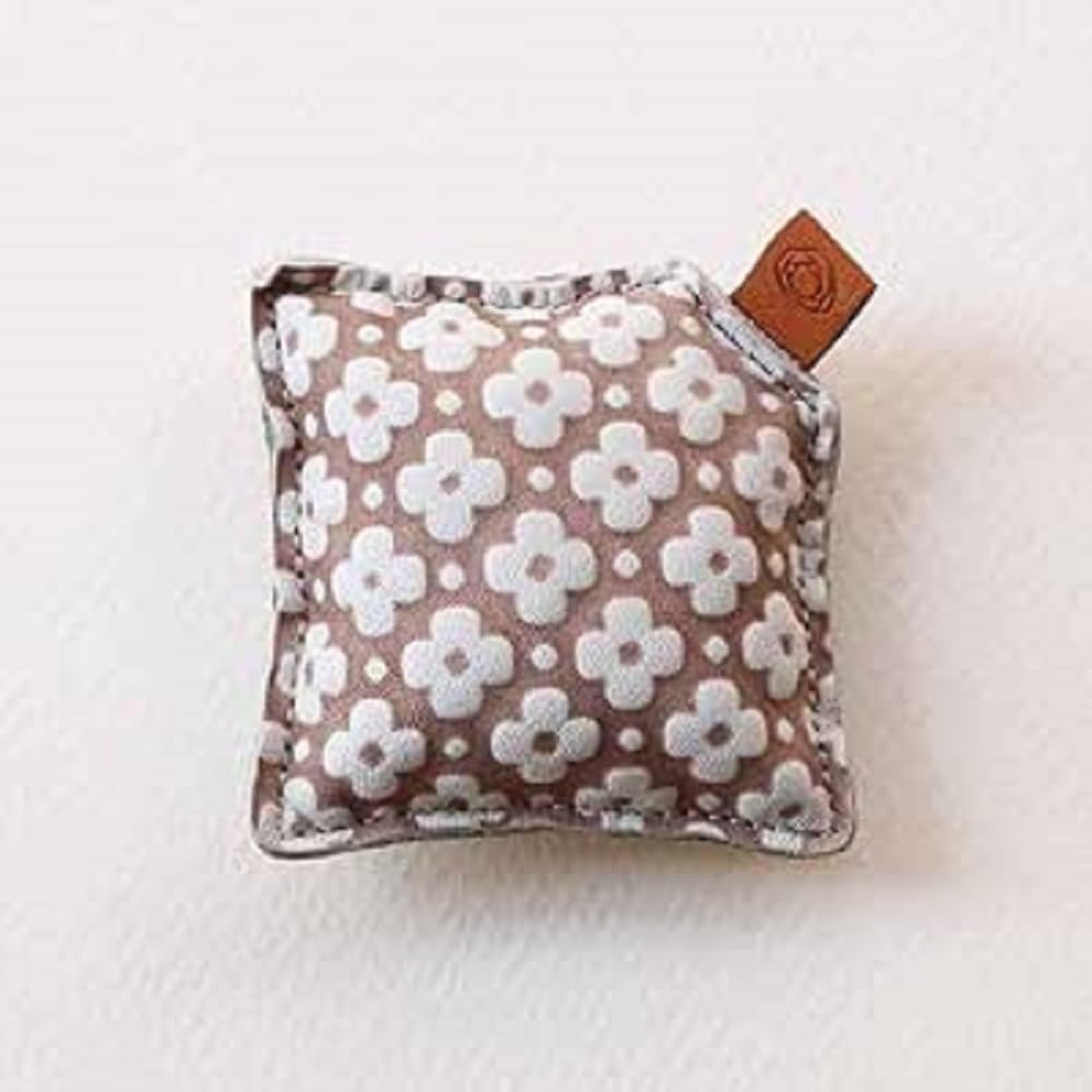 Cohana Yuzen Paperweight Leather Natural - 1pc