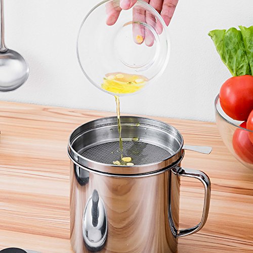 Oil Storage Grease Keeper, Grease Strainer Pot Grease Container With Mesh Strainer 1.7 L (8 Cups)