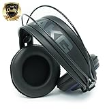AKG M220