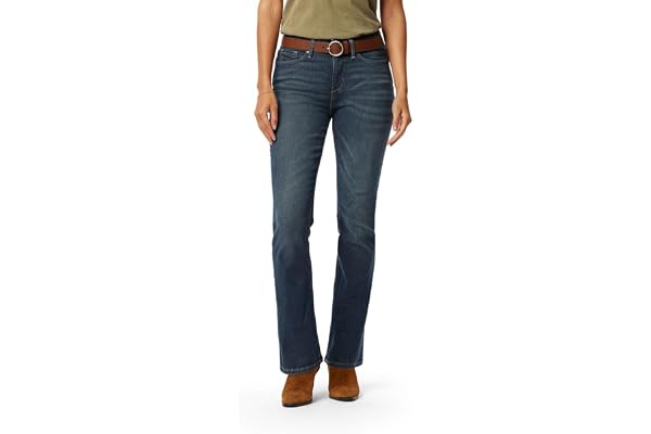 Signature by Levi Strauss & Co. Gold Label womens Totally Shaping Bootcut Jeans