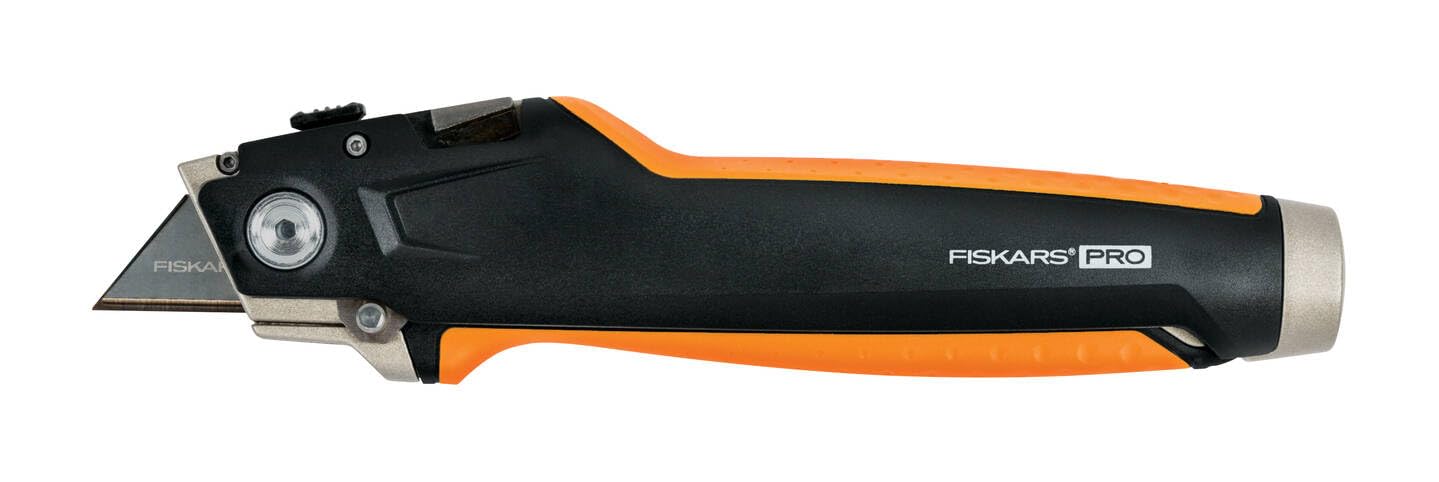 Fiskars universal paring knife, length 18.5 cm, stainless steel/plastic, black/orange, CarbonMax, 1027226