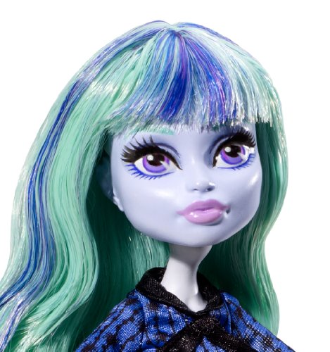 Monster High 13 Wishes Twyla Doll