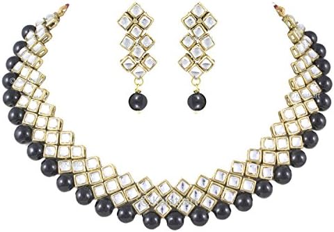 Karatcart Women'S Kundan And Beads Choker