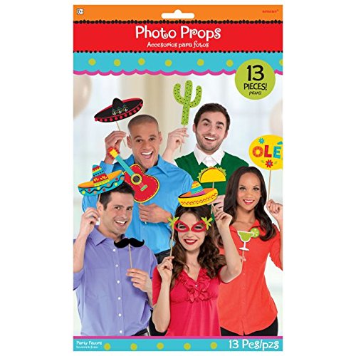 Amscan Fiesta Photo Prop Kit