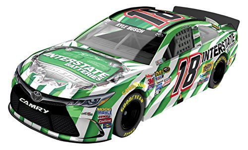 Lionel Racing Kyle Busch #18 Interstate Batteries 2016 Toyota Camry NASCAR Diecast Car (1:64 Scale)