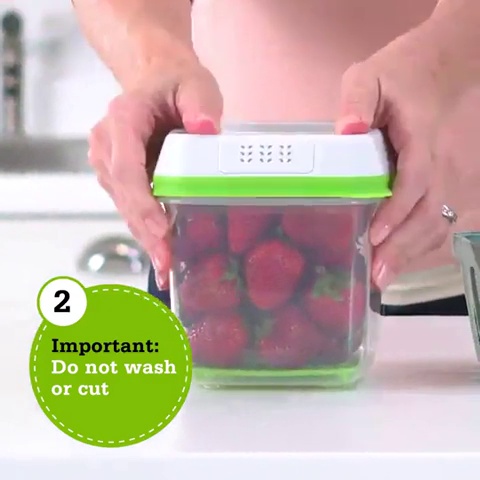 6 Rubbermaid+FreshWorks+Produce+Container+1920479