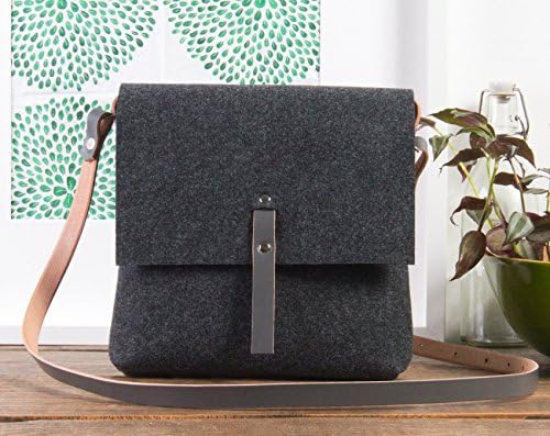 Crossbody purse, Felt bag, small purse for woman, shoulder bag, handmade leather purse, festival bag, evening bag
