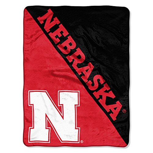 NORTHWESTNCAA Unisex-Adult Micro Raschel Throw Blanket