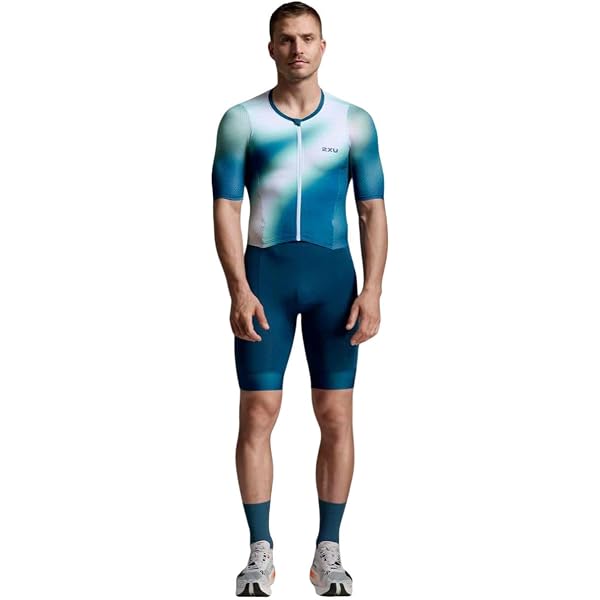 Amazon.com: 2XU Men's Aero Sleeved Tri Suit (US, Alpha, Small