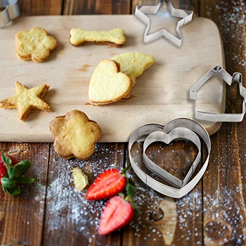 RUCKAE Cookie Cutters Set,24-Piece,Cartoon Cookie Cutters Biscuit Mould for DIY Baking Cake Craft Pastry Bakeware Decoration